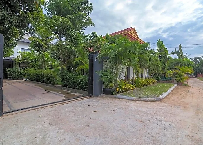 Krissna Hotel 3*